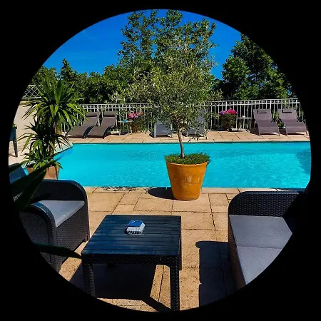 Bed & Breakfast La Belle Vie 3*