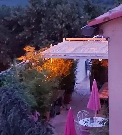 La Belle Vie Bed & Breakfast 3*